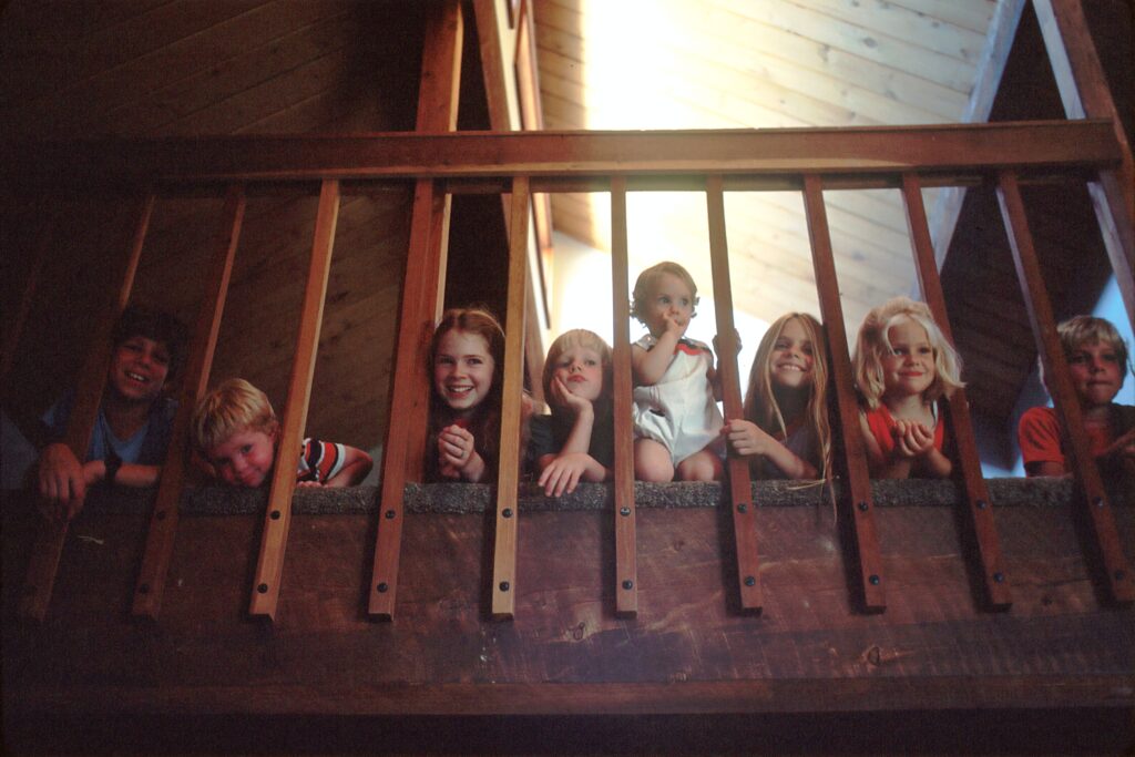 Children by the railings