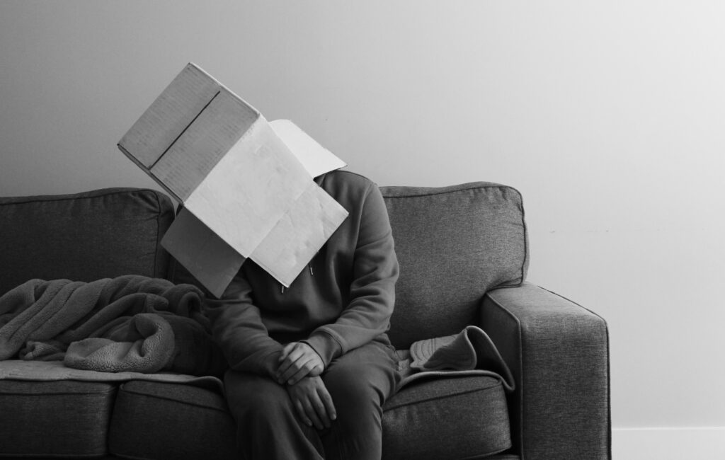 Covering head with a paper box