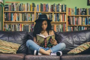 Read more about the article The Introvert’s Reading Companion: Overcoming Challenges and Finding Joy in Books